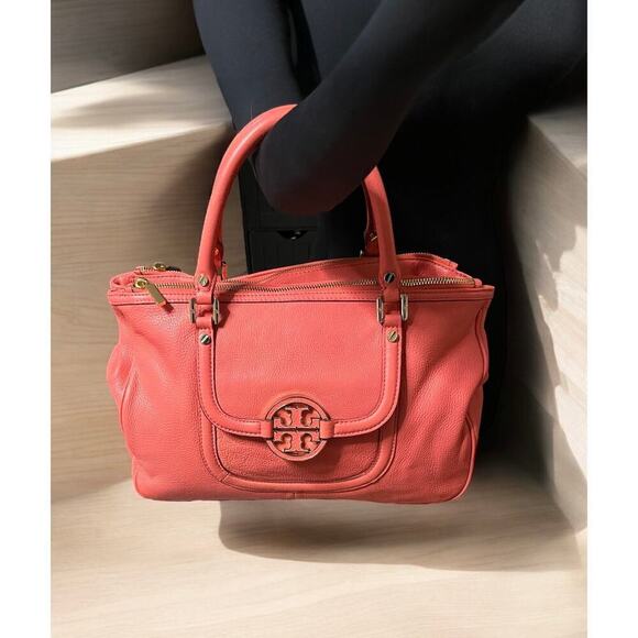 Tory Burch Amanda Pebble Leather Double Zip Tote Bag - Picture 7 of 13